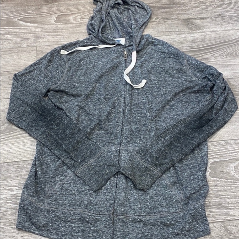 Cute and fashionable zip up sweater